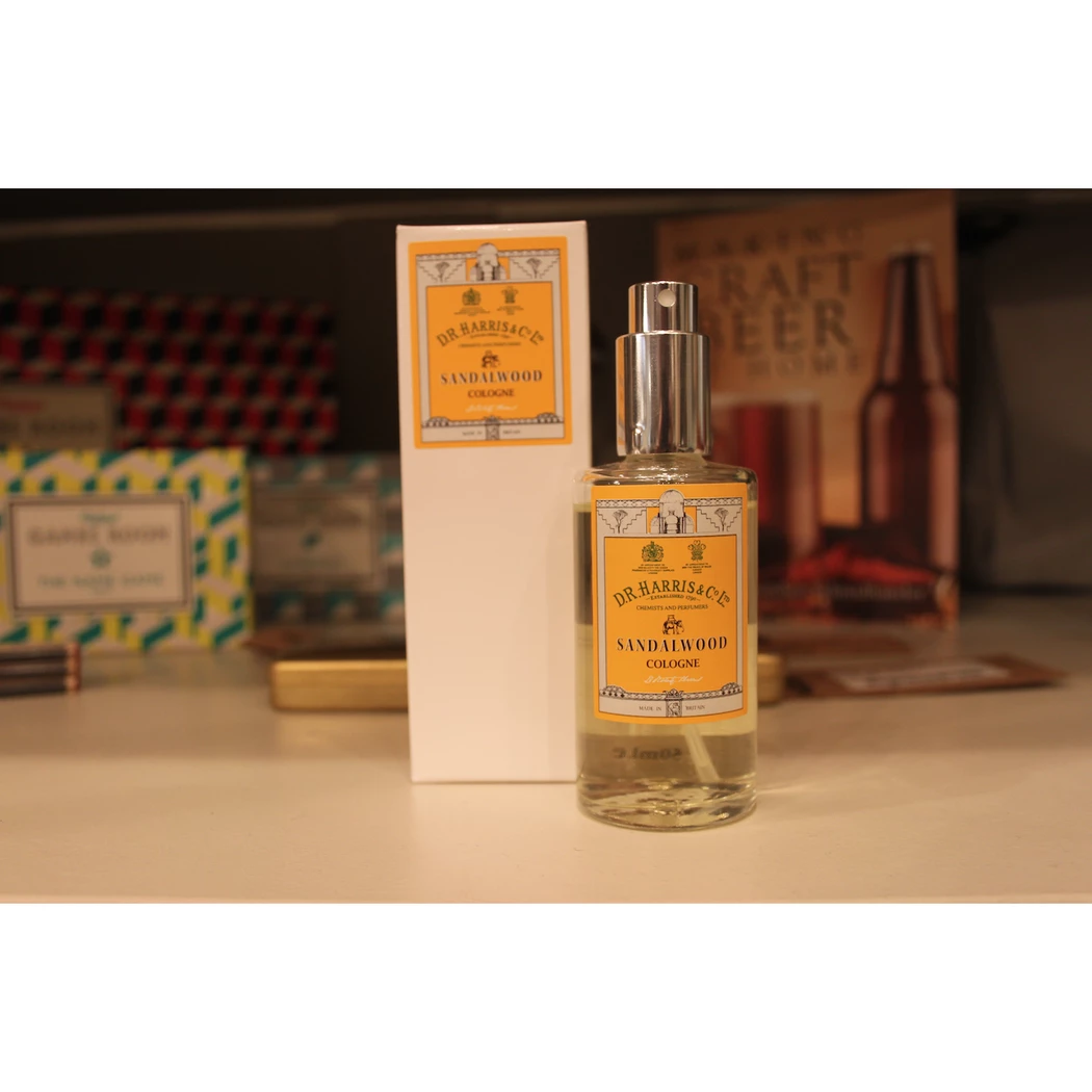 D. R. Harris Cologne - Sandalwood 2 D. R. Harris Cologne - Sandalwood