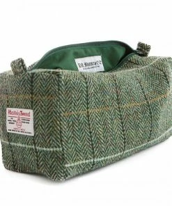 D. R. Harris Harris Tweed Wash Bag - Country